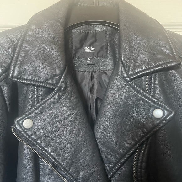 Faux leather jacket - Picture 3 of 5